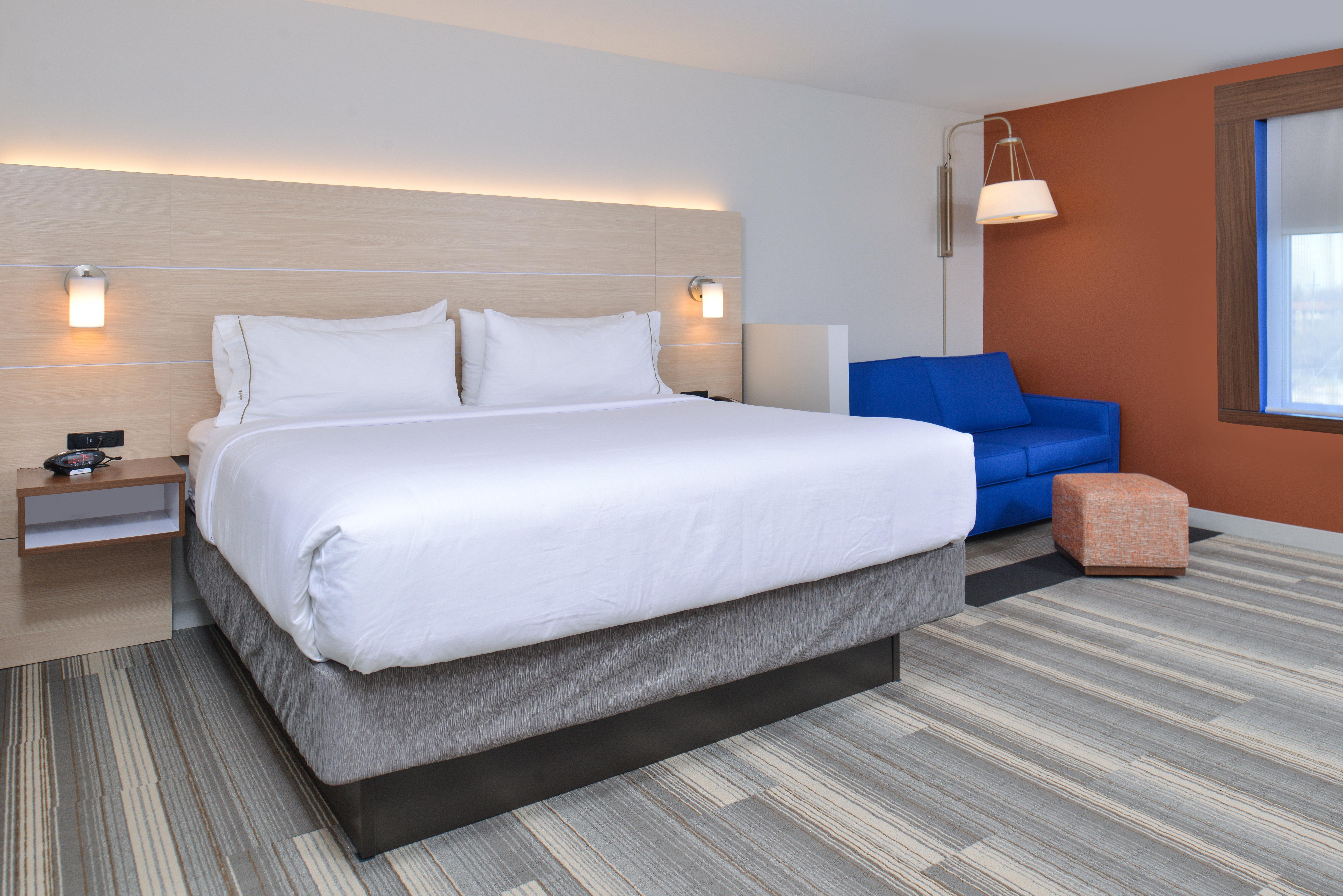 Holiday Inn Express & Suites Farmington Hills - Detroit By Ihg Экстерьер фото