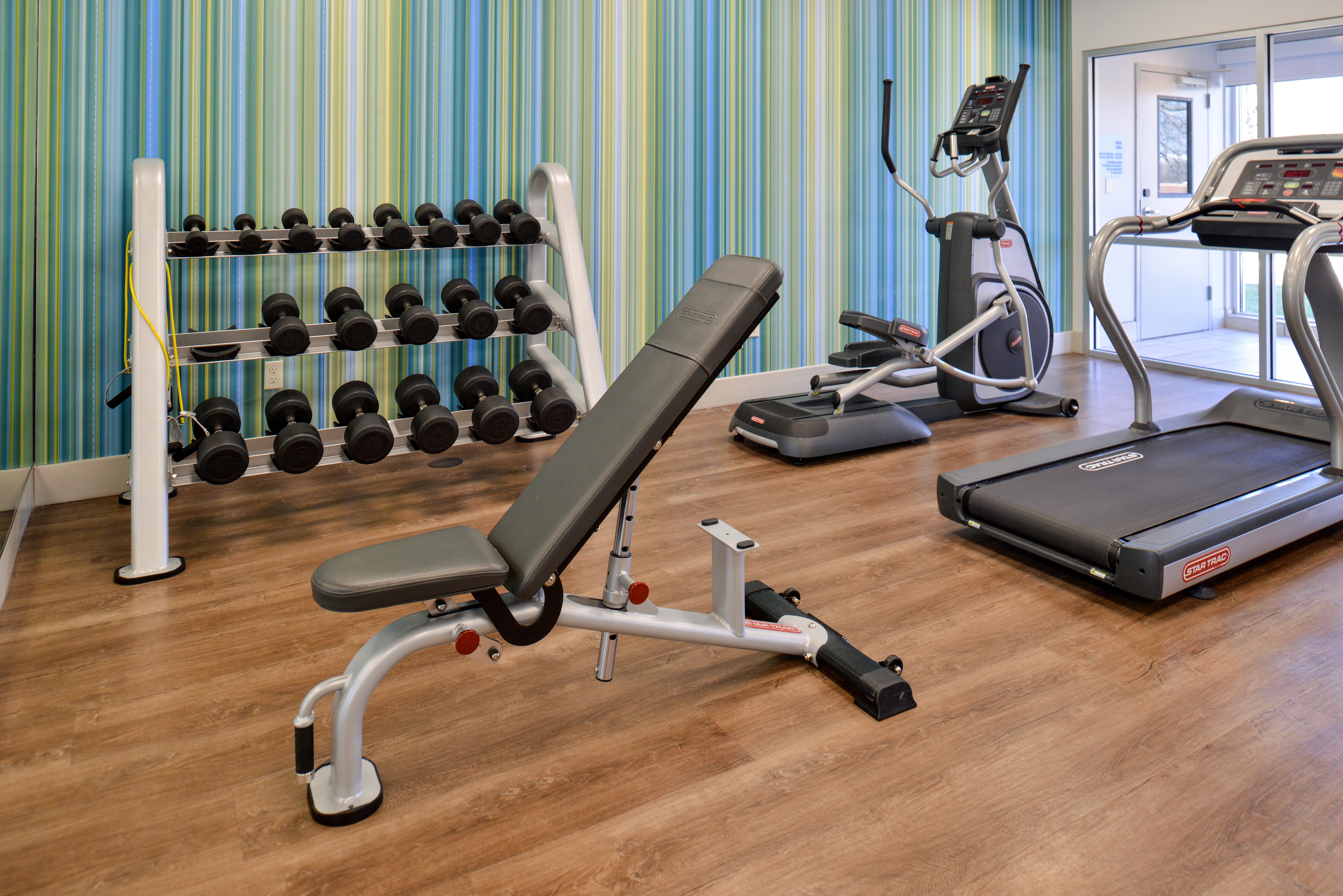 Holiday Inn Express & Suites Farmington Hills - Detroit By Ihg Экстерьер фото