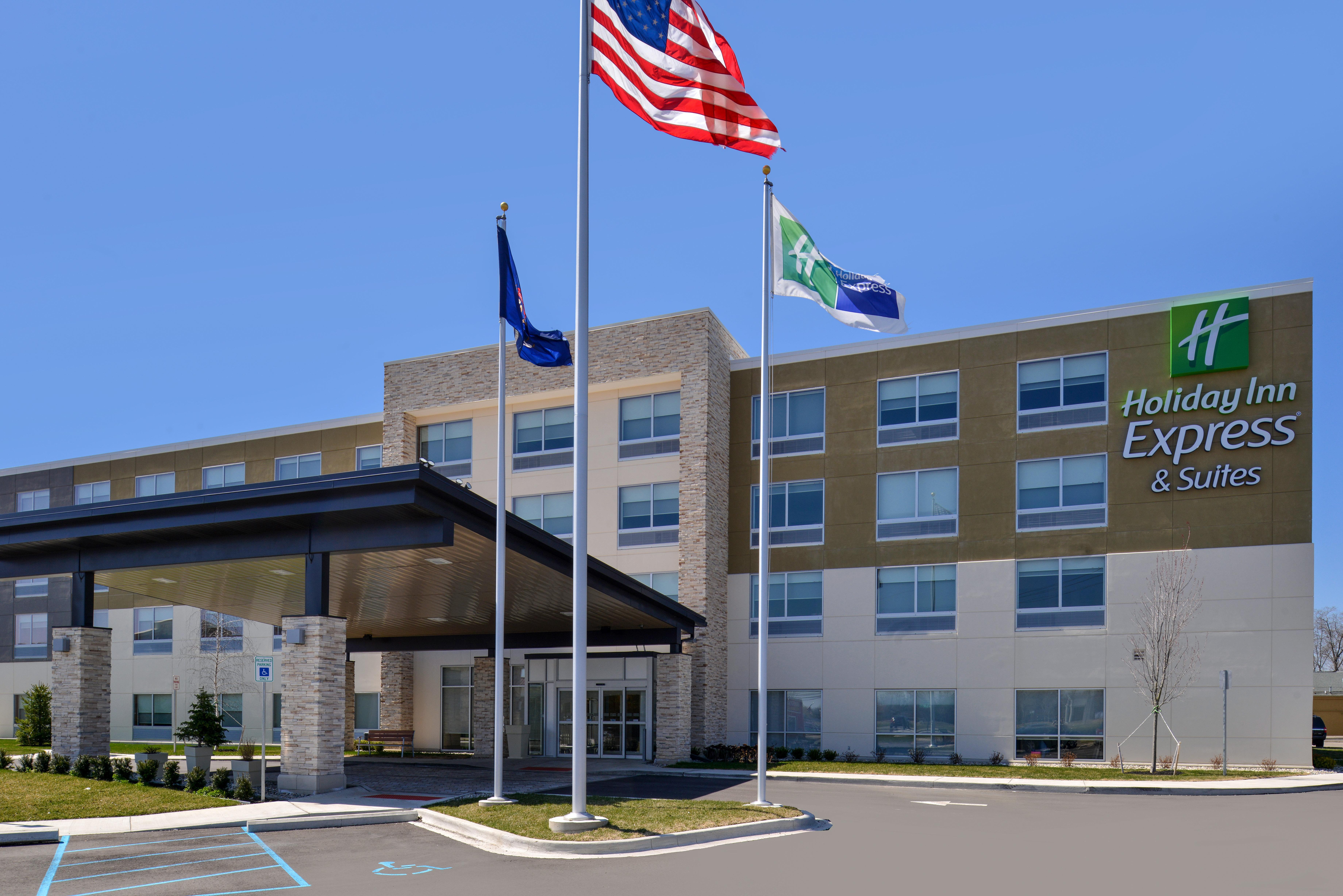 Holiday Inn Express & Suites Farmington Hills - Detroit By Ihg Экстерьер фото